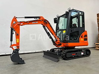 Rte - 2025 - cr213 - minigraafmachine kubota euro 5 met cabine - afbeelding 7 van  32