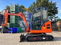 Rte - 2025 - cr213 - minigraafmachine kubota euro 5 met cabine - afbeelding 18 van  32