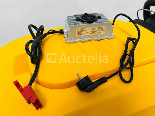 Rte - 2025 - fs50-sd - vloerschrobzuigmachine zelfrijdend - afbeelding 12 van  14