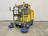 Rte - 2025 - st150 - veegmachine - afbeelding 5 van  28