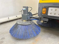 Rte - 2025 - st150 - veegmachine - afbeelding 15 van  28