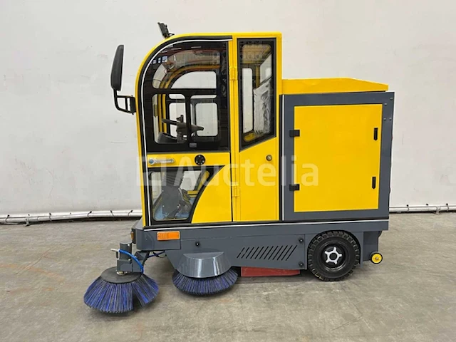 Rte - 2025 - st150 - veegmachine - afbeelding 25 van  28
