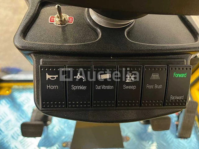 Rte - 2025 - st150 - veegmachine - afbeelding 13 van  28