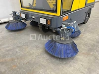 Rte - 2025 - st150 - veegmachine - afbeelding 19 van  28