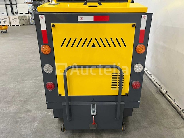 Rte - 2025 - st150 - veegmachine - afbeelding 16 van  28