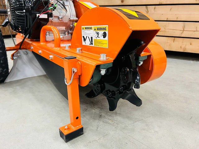 Rte - 6777 - stump grinder - afbeelding 5 van  9