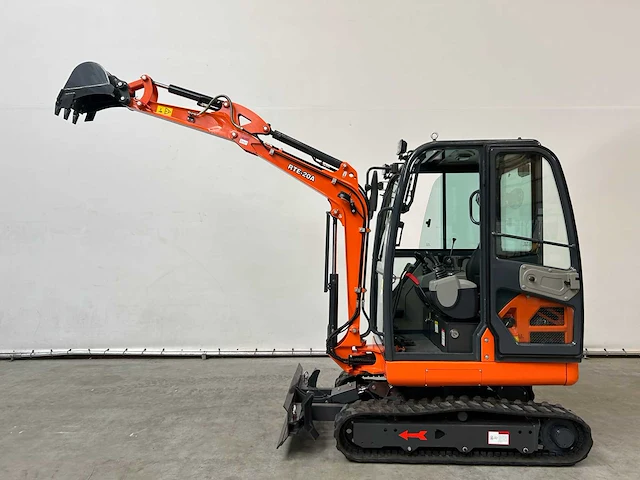 Rte - cx20a - minigraafmachine kubota euro 5 met cabine - 2024 - afbeelding 26 van  33