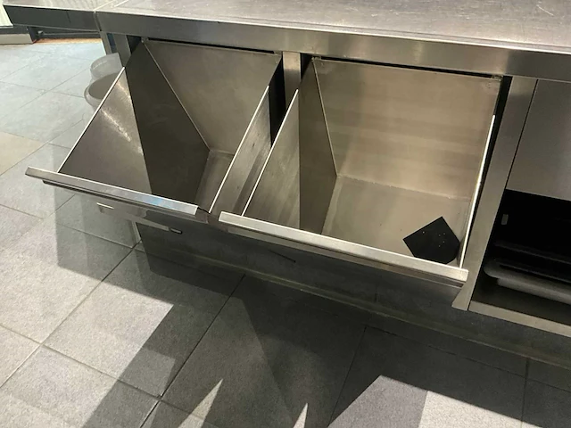 Rubbens rvs werktafel (2x) - afbeelding 8 van  10