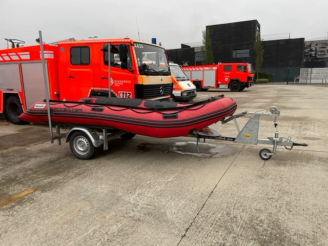 Rubberen reddingsboot quicksilver k3436 - afbeelding 1 van  16