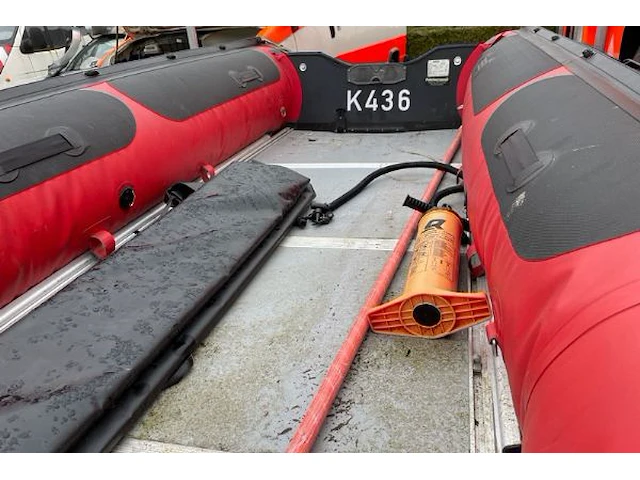 Rubberen reddingsboot quicksilver k3436 - afbeelding 11 van  16