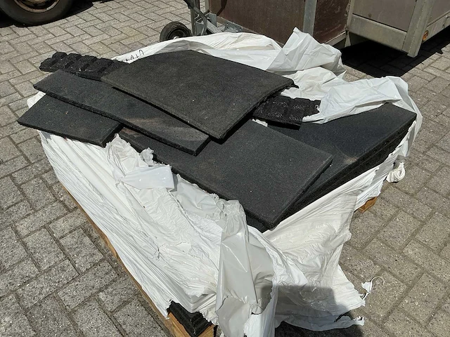 Rubberen tegels epdm 1m x 1m (60x) - afbeelding 2 van  7