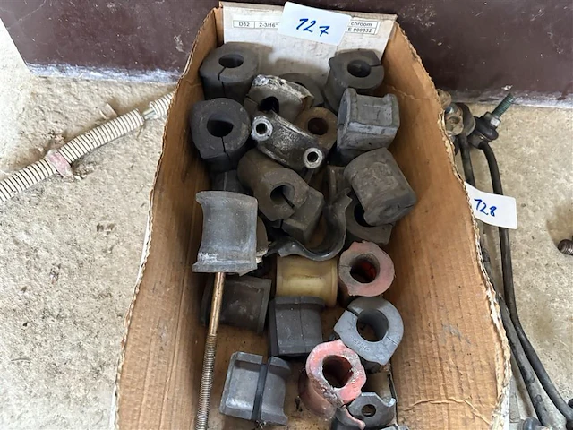 Rubbers stabilisatorstangen - afbeelding 1 van  2