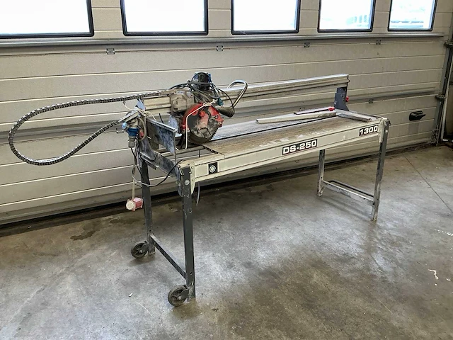 Rubi diamant ds-250 1300 natte tegel- en steenzaagmachine tegelzaagmachine - afbeelding 2 van  6