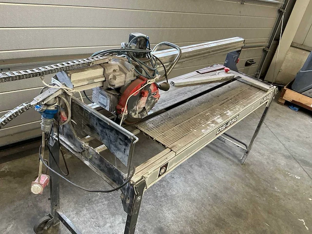 Rubi diamant ds-250 1300 natte tegel- en steenzaagmachine tegelzaagmachine - afbeelding 6 van  6