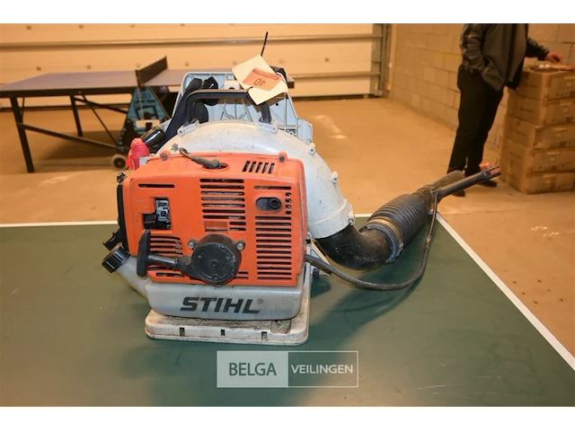 Ruggedragen bladblazer stihl - afbeelding 2 van  5