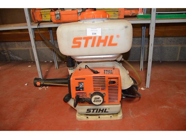 Rugsproeier op benzine stihl br400 - afbeelding 3 van  6