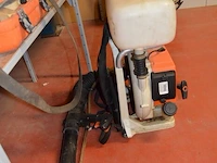 Rugsproeier op benzine stihl br400 - afbeelding 4 van  6