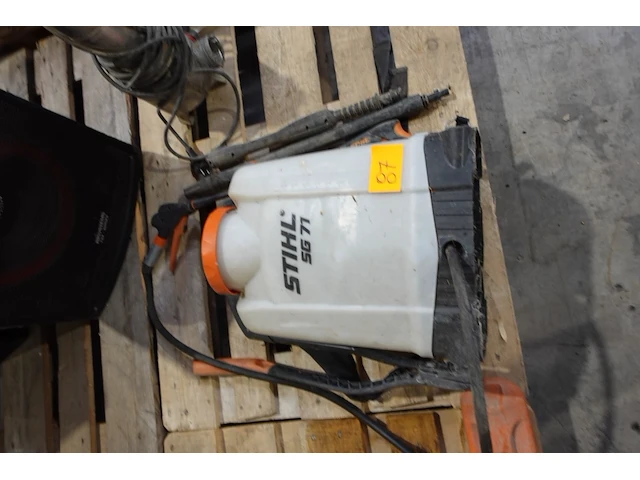 Rugsproeier stihl - afbeelding 1 van  2