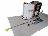 Rugspuit op accu 16 liter - afbeelding 1 van  9