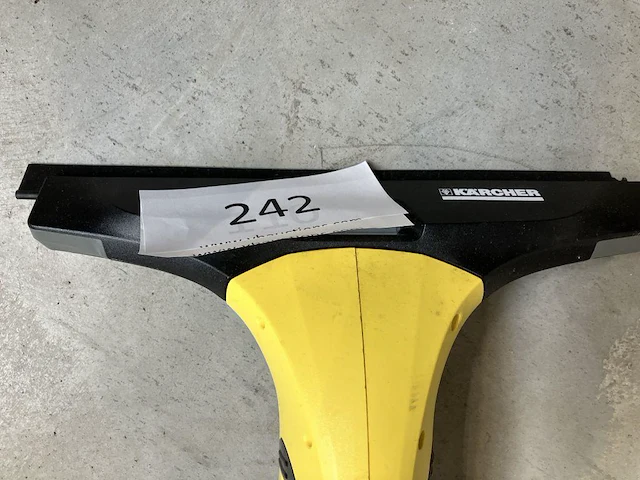 Ruitenkuiser karcher - afbeelding 2 van  3