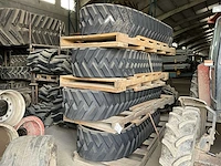 Rupsbanden tractor 4 stuks - afbeelding 1 van  6