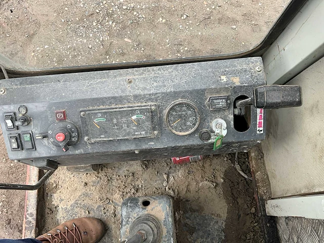 Rupsdumper ihi 100 - afbeelding 5 van  22