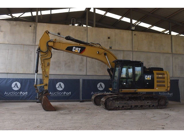 Rupsgraafmachine cat 323el diesel - afbeelding 1 van  1