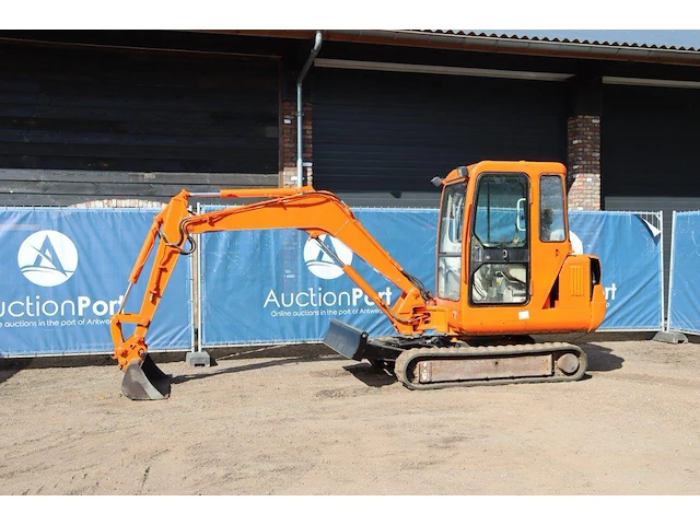 Rupsgraafmachine daewoo exca diesel 19kw 1998 - afbeelding 1 van  1