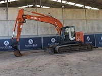 Rupsgraafmachine hitachi zx225uslc-3 diesel - afbeelding 1 van  1