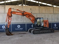 Rupsgraafmachine hitachi zx225uslc-5b diesel - afbeelding 1 van  1