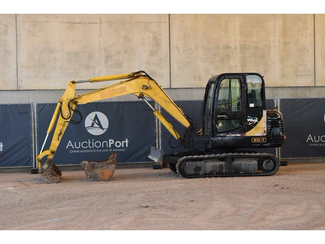 Rupsgraafmachine hyundai r60-7 diesel - afbeelding 1 van  1