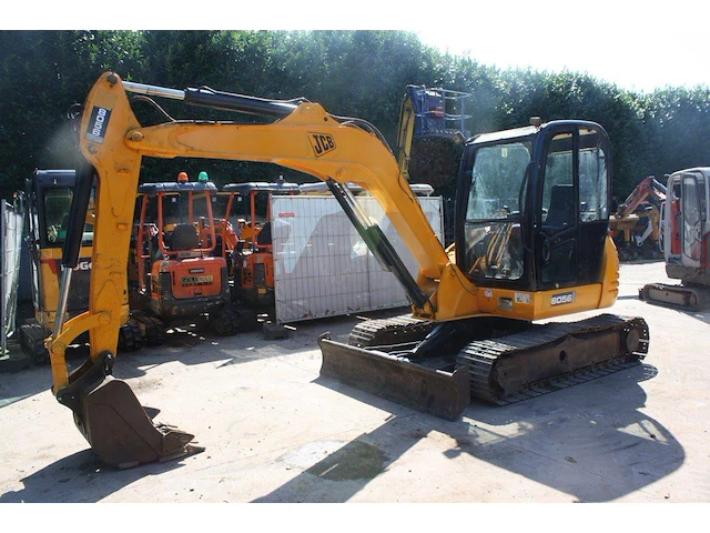 Rupsgraafmachine jcb 8056 diesel 55.7pk 2009 - afbeelding 1 van  1