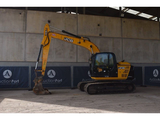 Rupsgraafmachine jcb js131lc diesel - afbeelding 1 van  1