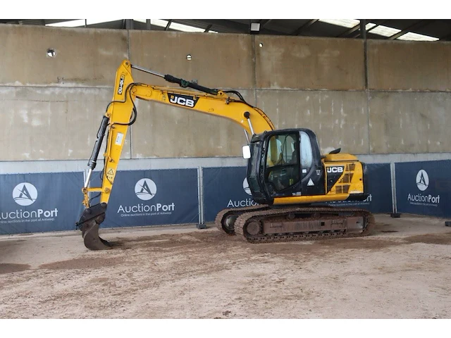 Rupsgraafmachine js 130lc diesel 2014 - afbeelding 1 van  1