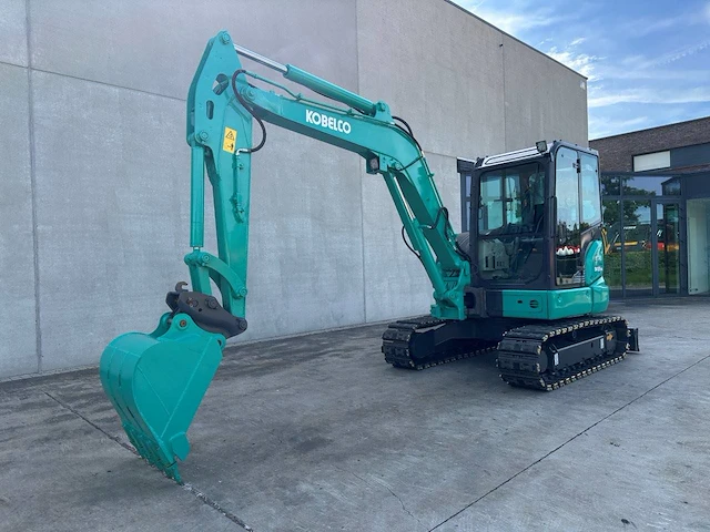 Rupsgraafmachine kobelco sk55srx-6 diesel 2016 - afbeelding 1 van  1