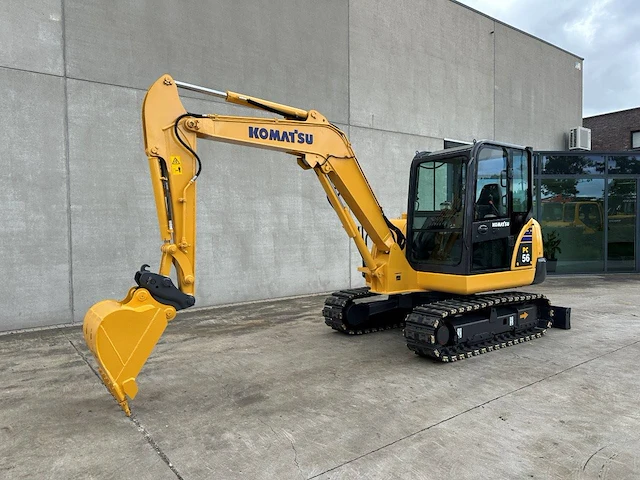 Rupsgraafmachine komatsu pc56-7 diesel 2015 - afbeelding 1 van  1
