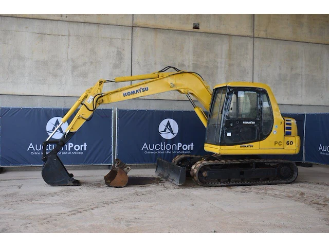 Rupsgraafmachine komatsu pc60 diesel - afbeelding 1 van  1