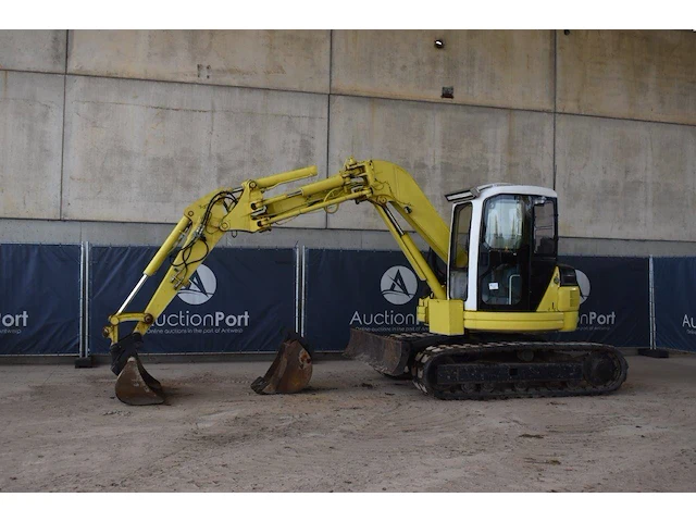 Rupsgraafmachine komatsu pc75uu-2 - afbeelding 1 van  1