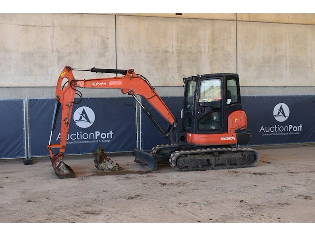 Rupsgraafmachine kubota kx057-4 diesel - afbeelding 1 van  1