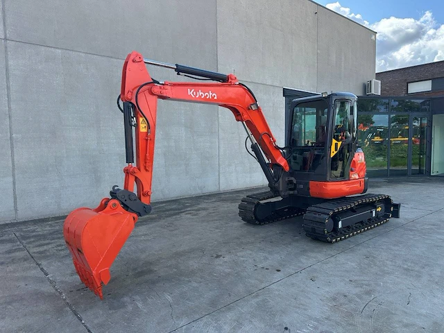 Rupsgraafmachine kubota kx155-3sz diesel 2012 - afbeelding 1 van  1