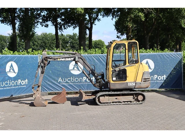 Rupsgraafmachine peljob 281 diesel 1999 (marge) - afbeelding 1 van  1