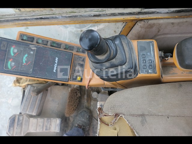 Rupsgraafmachine poclain 1288 - afbeelding 15 van  17