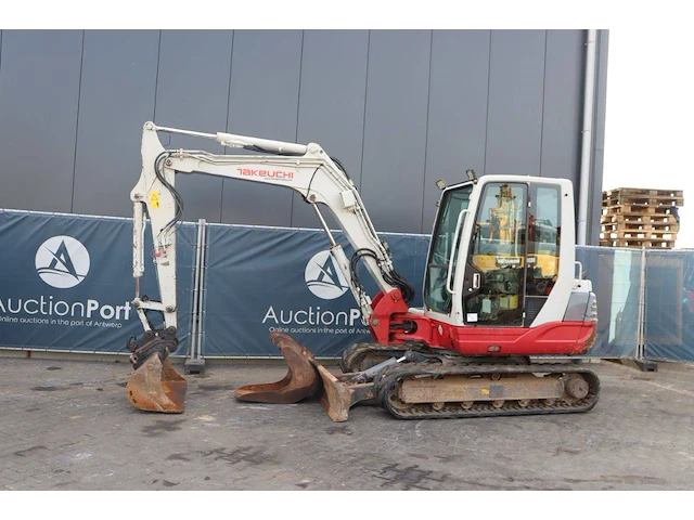 Rupsgraafmachine takeuchi tb285 diesel 2017 - afbeelding 1 van  1