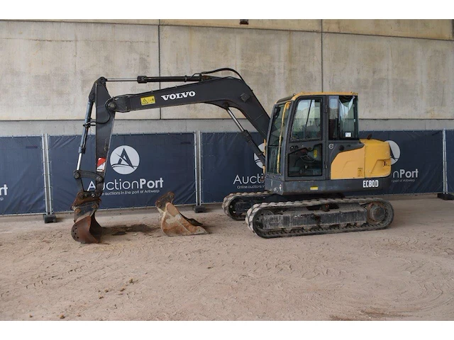 Rupsgraafmachine volvo ec80d diesel - afbeelding 1 van  1