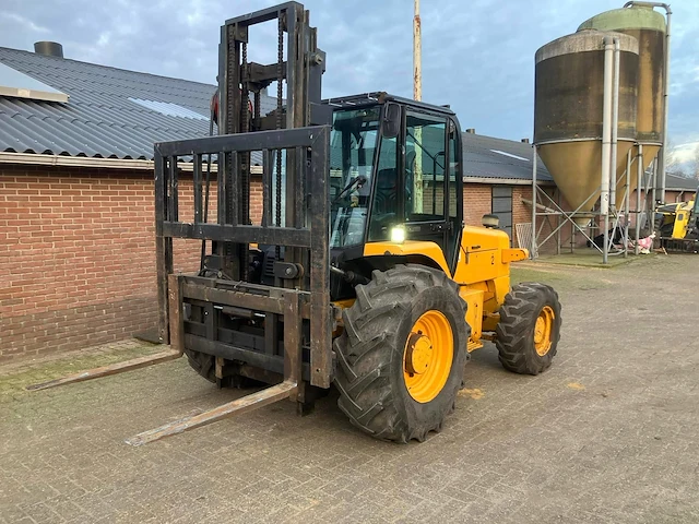 Ruw-terreinheftruck jcb rtfl930 diesel 3000kg 2003 - afbeelding 1 van  1