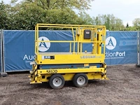 Ruwterrein schaarhoogwerker leguan 80sx benzine 225kg 8m 2008