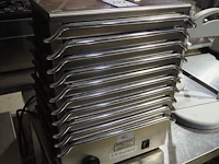 R.v.rutland&co ltd - afbeelding 2 van  5