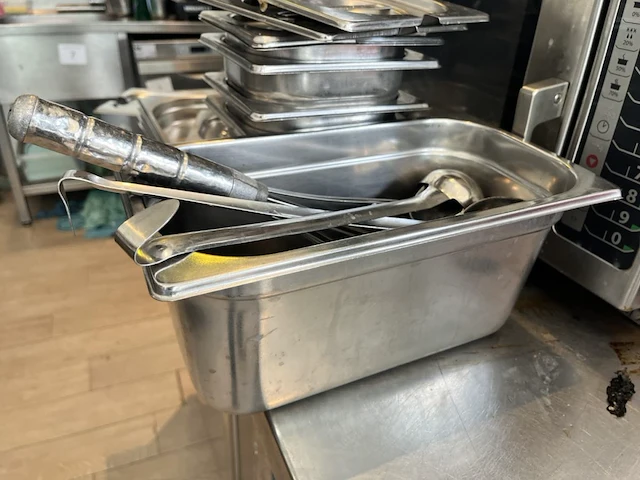 Rvs bain marie metro - afbeelding 10 van  11