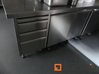 Rvs centraal eiland met toebehoren - afbeelding 3 van  12