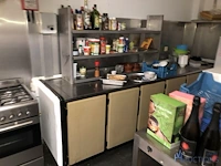 Rvs chefrek met inhoud van de keuken - afbeelding 4 van  4